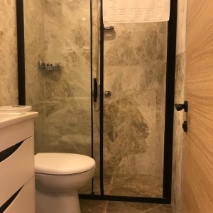 alt_1Big Peace Suites & Hotel