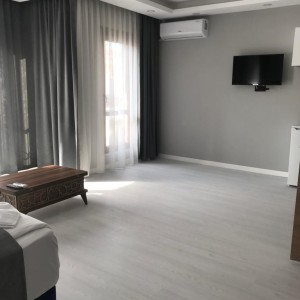 alt_1Big Peace Suites & Hotel