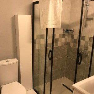 alt_1Big Peace Suites & Hotel